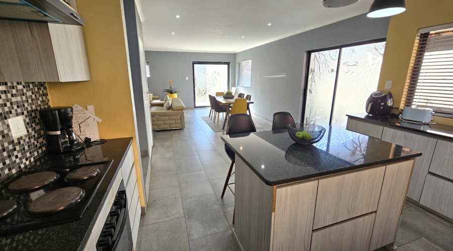 3 Bedroom Property for Sale in Melodie North West